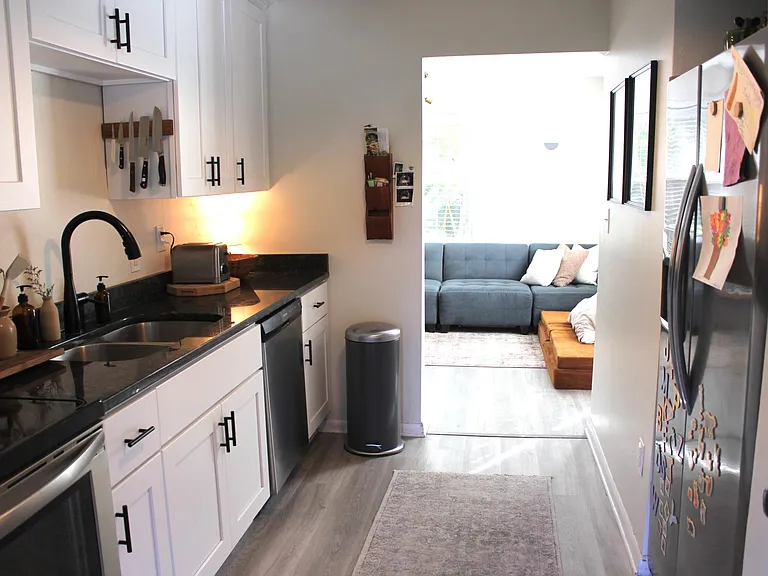 1852 S Streamline Dr — Photo 6