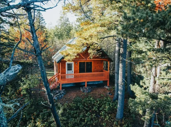 4366 Wood Ridge Dr, Beaver Bay, MN 55601