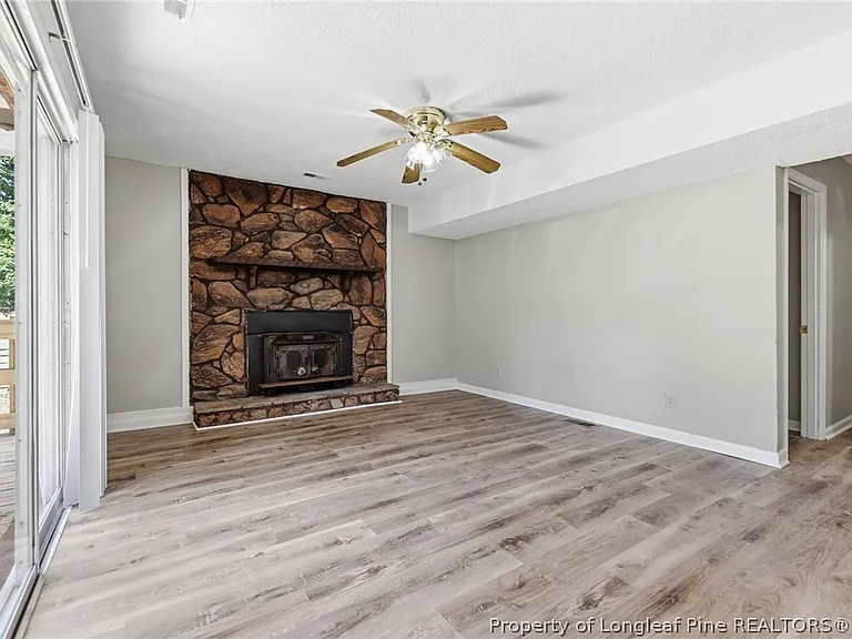 1902 Paisley Ave — Photo 23