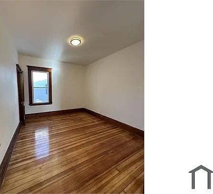 4 bed, 1429 sqft, $2,400 — Photo 2