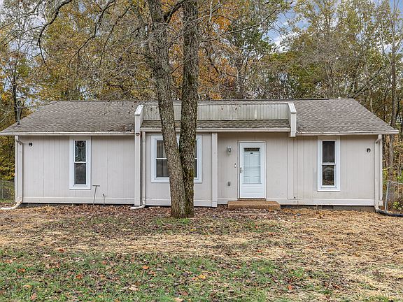 2nd image of 1034 Winding Way Dr