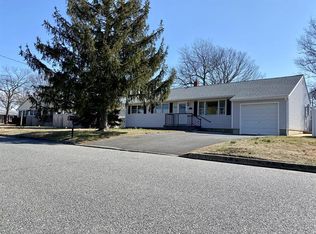 442 18th Ave, Brick, NJ 08724