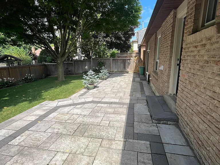 18 Sir Gawaine Pl — Photo 22