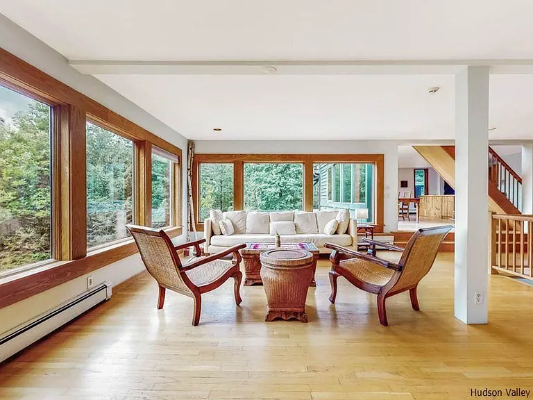 376 Abbey Rd — Photo 12