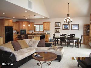 3rd image of 180 Wakewood Dr