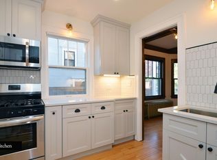 2415 Colfax Ave S #1, Minneapolis, MN 55405