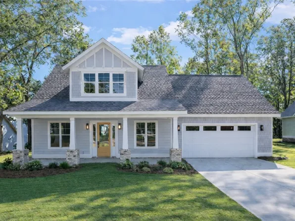 1603 43rd St, Phenix City, AL 36867