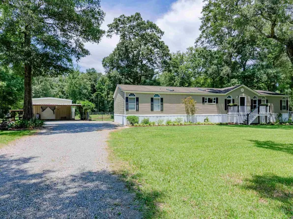 14435 Hubbs Acres Ave, Pride, LA 70770