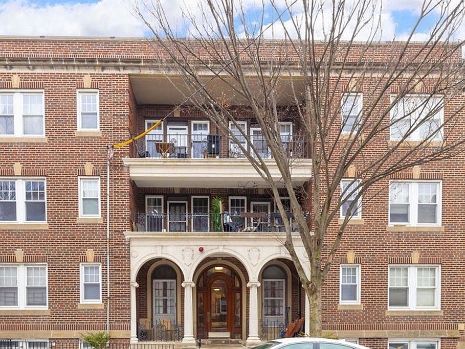 1st image of 14 Melvin Ave APT 11