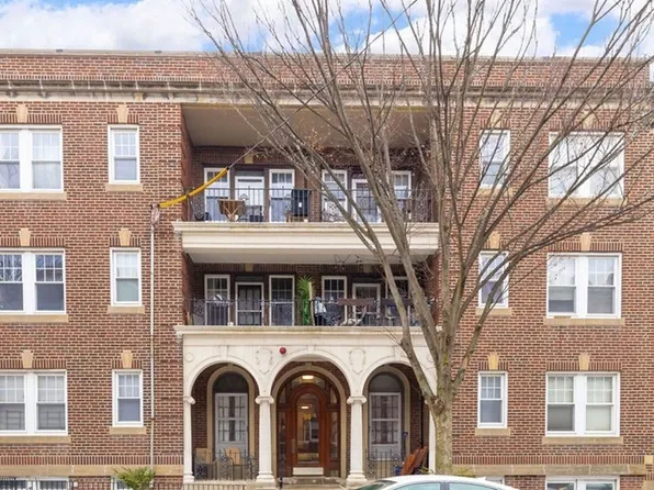 14 Melvin Ave APT 11, Brighton, MA 02135