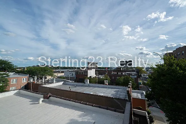 Rented by Sterling Realty Solution Inc | media 10
