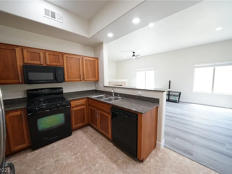 8985 S Durango Dr #1039 — Photo 18