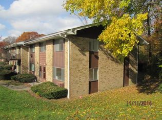 30 Kennedy Dr, Bridgeport, CT 06606