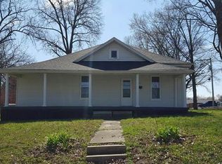 650 W Cherry St, Troy, MO 63379