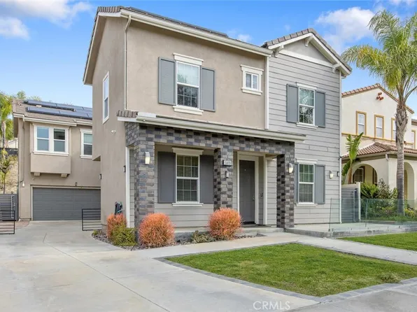 15929 Thompson Ranch Dr, Santa Clarita, CA 91387