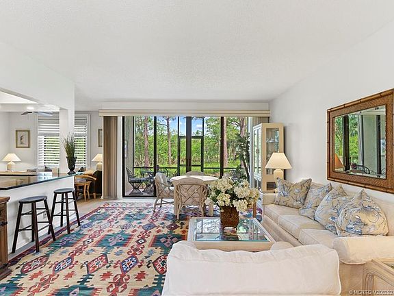 5th image of 2510 NW Seagrass Dr #5B
