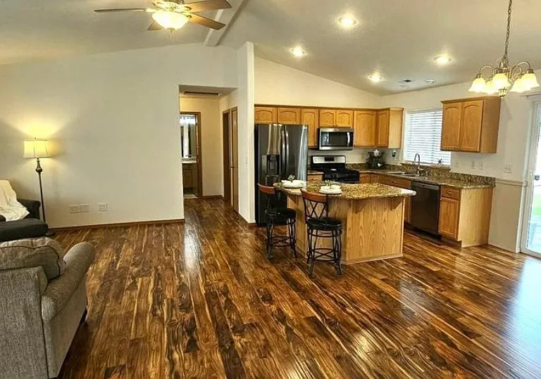 826 N Kelsea St — Photo 3