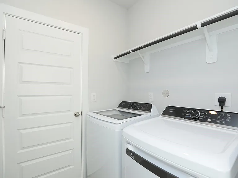 8462 Sweet Cherry Ln — Photo 7