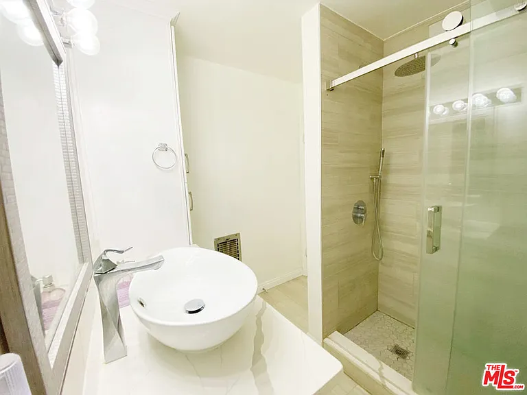 4255 W 5th St #209 — Photo 9