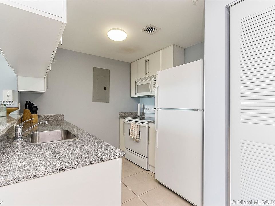 1st image of 275 NE 18th St Ste 110