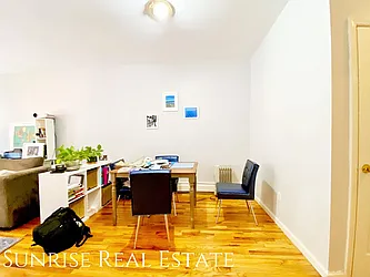 Rented by Sunrise Real Estate