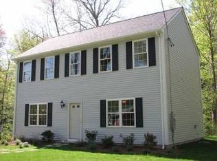 220 Hill Rd, Burrillville, RI 02830