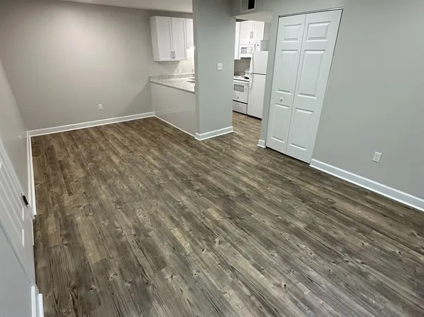 117 Berry St APT 4, Orange, VA 22960