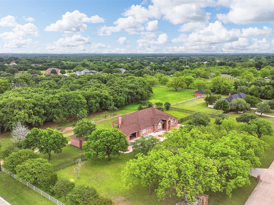 1st image of 6375 Pecan Hollow Ln