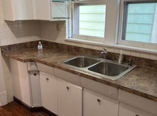 203 Vine St, Charleston, WV 25302