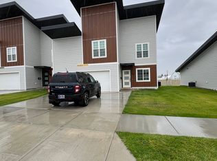 2520 Castle Pines Dr, Great Falls, MT 59405