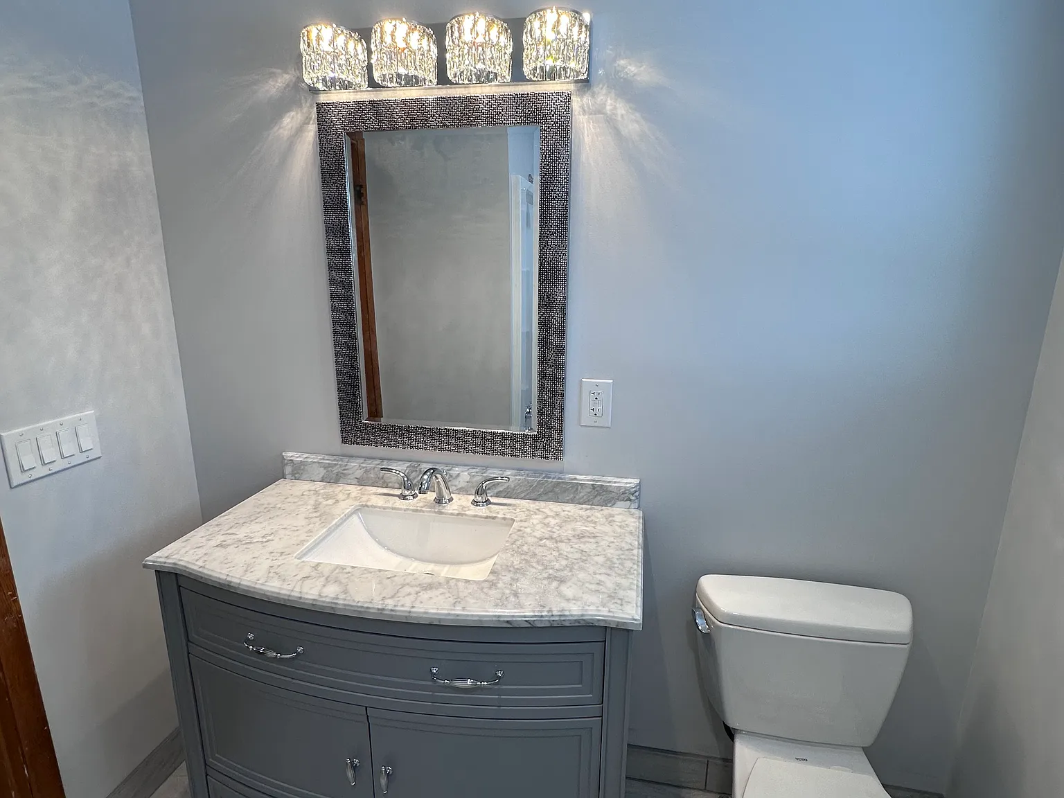 3 bed, 1234 sqft, $2,500 — Photo 2