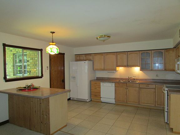 5th image of 4128 Montrachet Dr