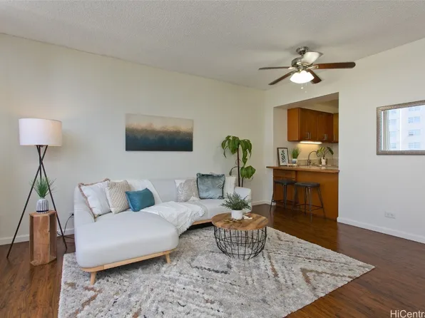 876 Curtis St APT 3608, Honolulu, HI 96813