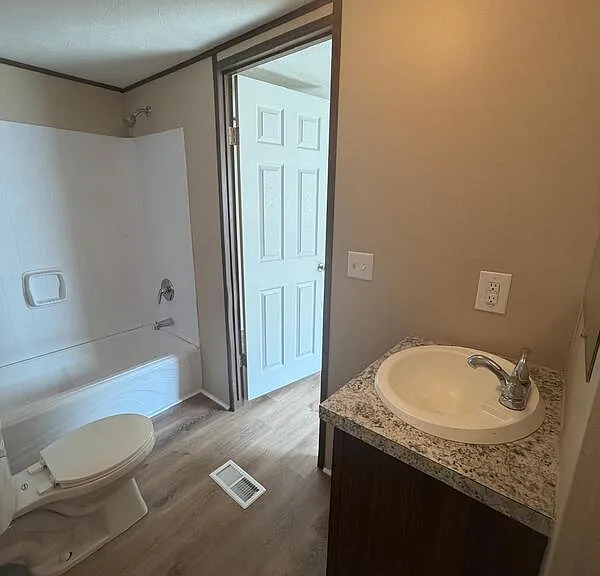 2420 Cattail Cir #41 — Photo 5