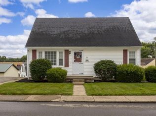 94 Columbus Rd, Fredericktown, OH 43019