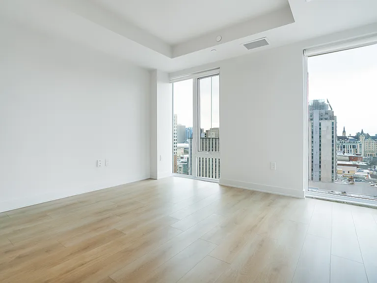 199 Rideau St — Photo 11