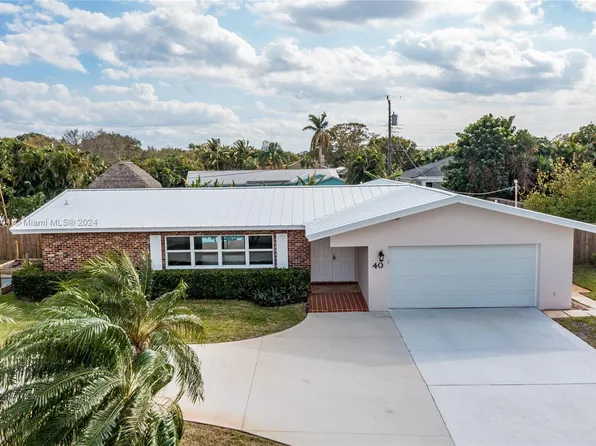 40 Starboard Way, Tequesta, FL 33469