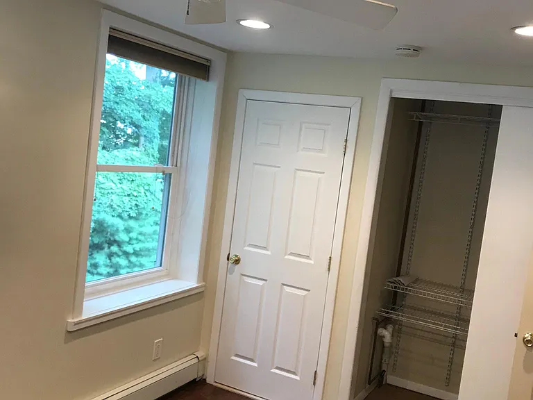 299 Lake Dr #1 — Photo 7