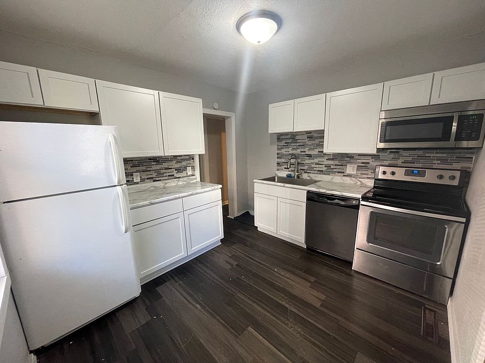 1st image of 1023 Charles St #1025