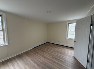 84 Magnolia St #2R, Belleville, NJ 07109