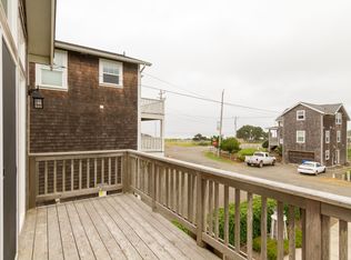 1888 NE 58th St, Lincoln City, OR 97367