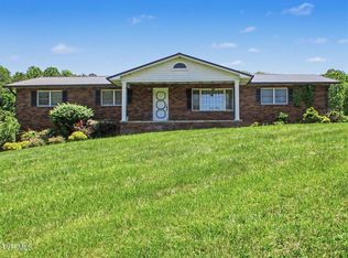 2517 Sinking Creek Rd, Johnson City, TN 37604