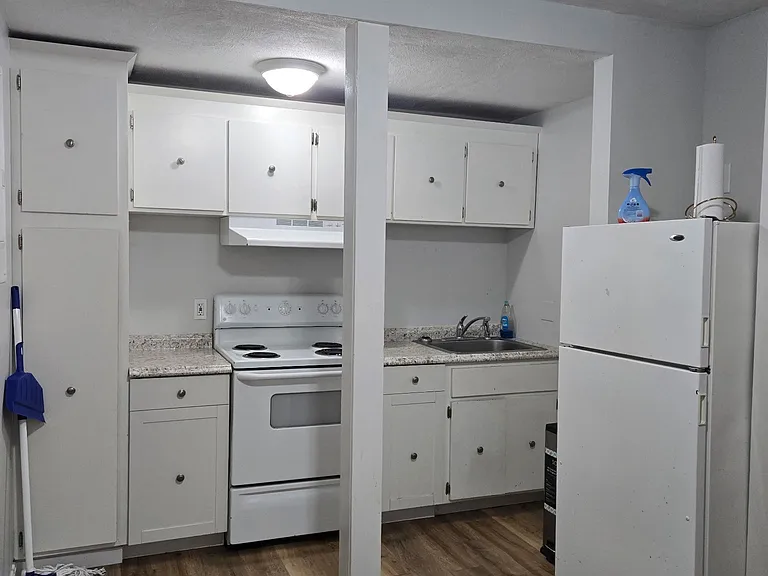 395 Purchase St — Photo 1