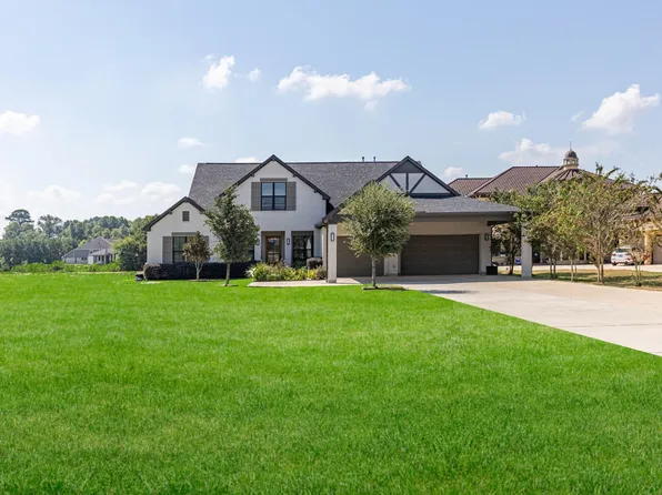 11705 Grandview Dr, Montgomery, TX 77356