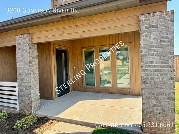 3rd image of 3200 Gunnison River Dr