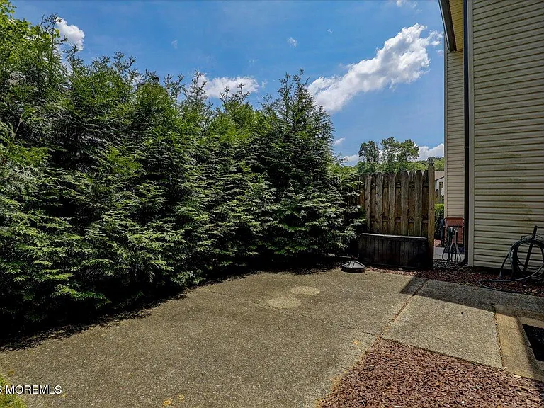 185 Pear Dr — Photo 30