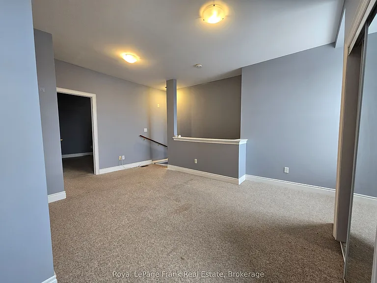 54 King St E #208 — Photo 4