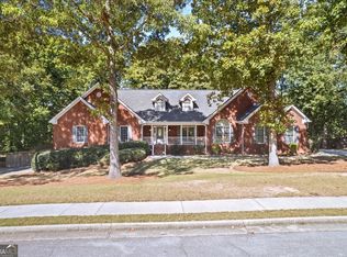 270 Helens Manor Dr, Lawrenceville, GA 30045