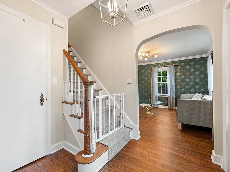 63 Lockwood Rd — Photo 6