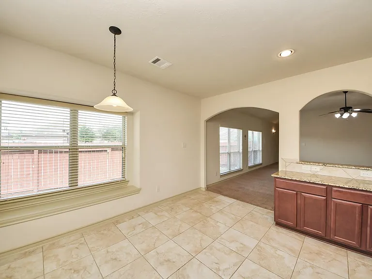 1902 Argos Dr — Photo 19